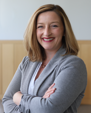 Dr. Carolyn Lauckner